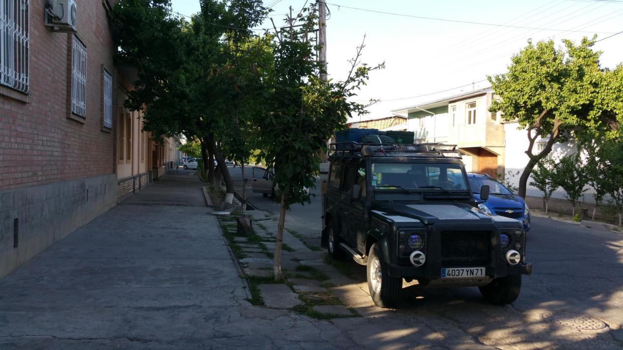 Gulnara Guesthouse Ташкент Экстерьер фото